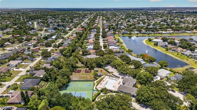 9031 Pittsburgh BLVD, Fort Myers, FL 33967