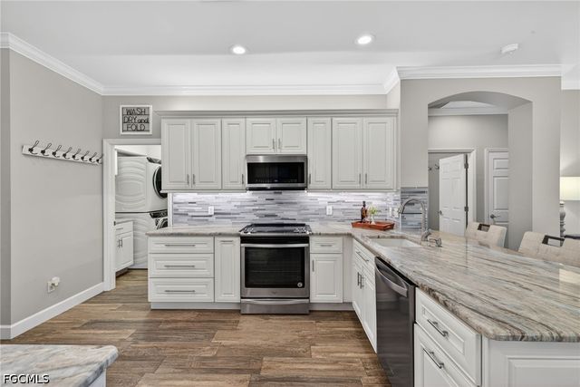 9031 Pittsburgh BLVD, Fort Myers, FL 33967