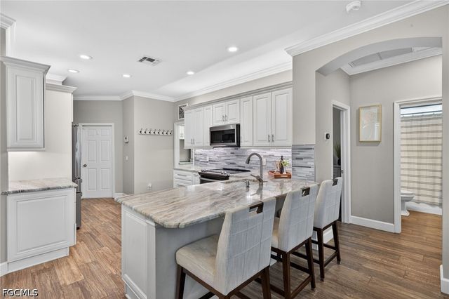 9031 Pittsburgh BLVD, Fort Myers, FL 33967