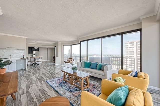 3350 Mccue Road 1002, Houston, TX 77056