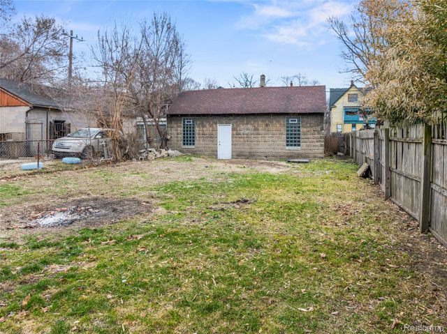 1534 McKinstry Street, Detroit, MI 48209