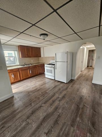 162 Prospect 1, Lawrence, MA 01841