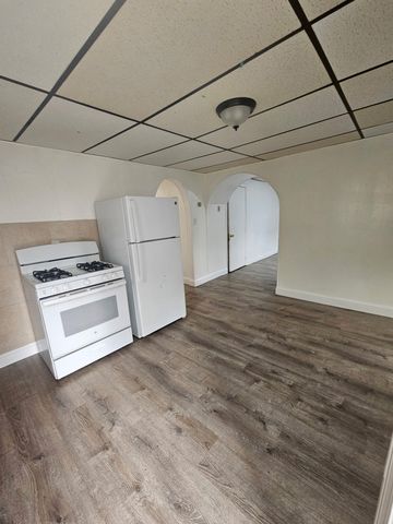 162 Prospect 1, Lawrence, MA 01841