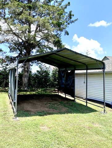 106 Chattin St, Winchester, TN 37398