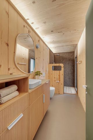 36 Waters Edge Way B, Tracy City, TN 37387