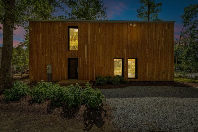 36 Waters Edge Way B, Tracy City, TN 37387