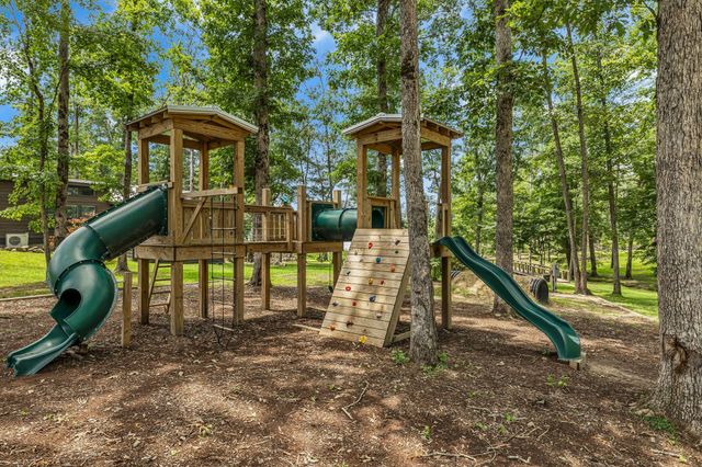 36 Waters Edge Way B, Tracy City, TN 37387