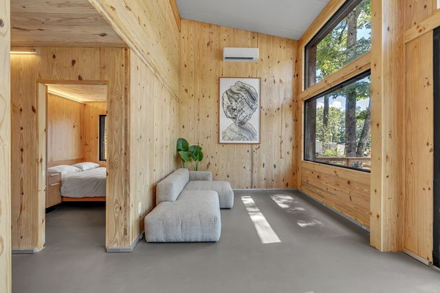 36 Waters Edge Way B, Tracy City, TN 37387