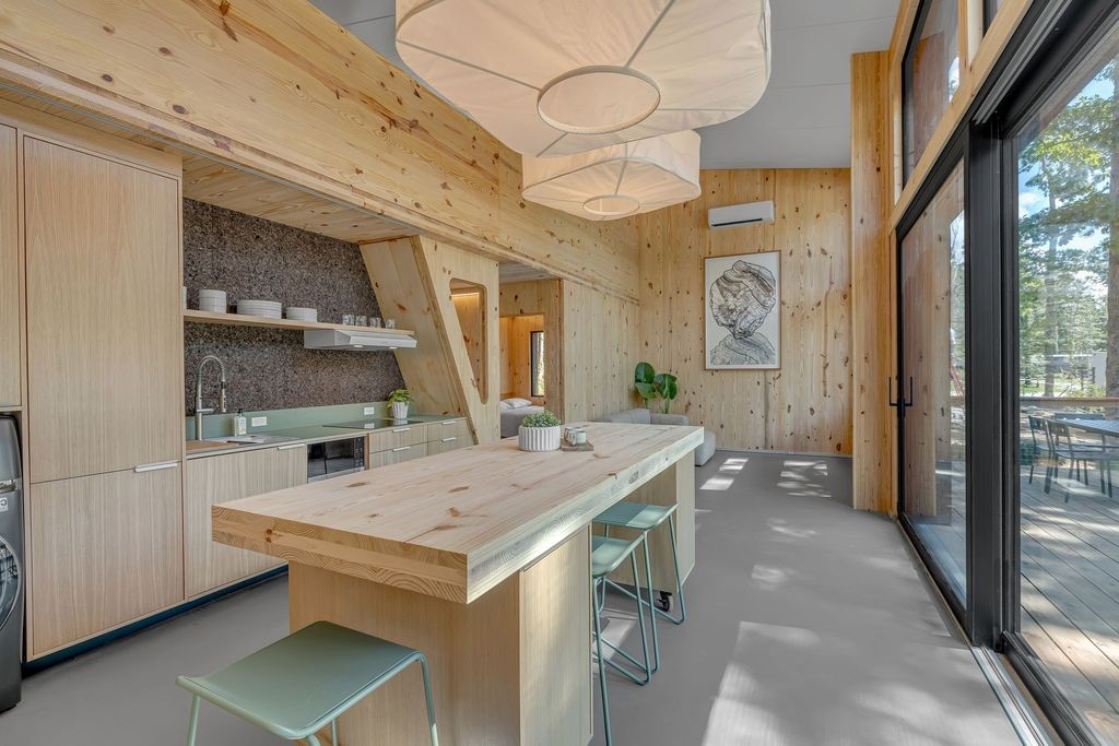 36 Waters Edge Way B, Tracy City, TN 37387