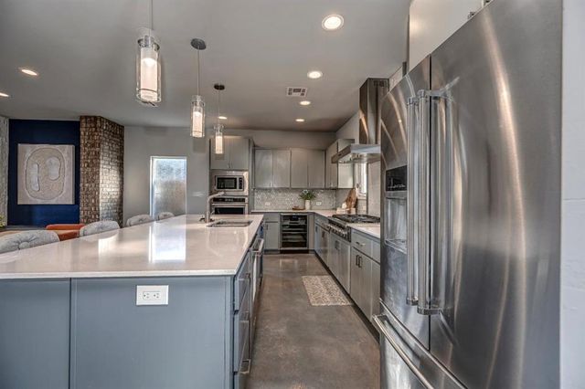 17305 Sparrow Hawk Lane, Edmond, OK 73012