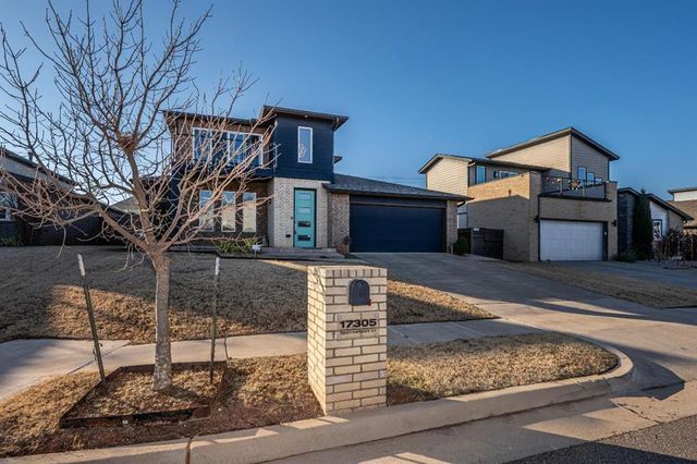 17305 Sparrow Hawk Lane, Edmond, OK 73012