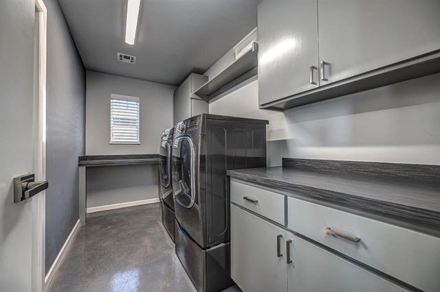 17305 Sparrow Hawk Lane, Edmond, OK 73012