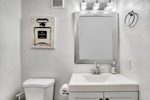 311 SE 3rd Avenue, Delray Beach, FL 33483