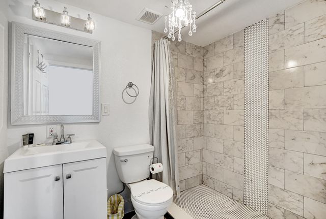 311 SE 3rd Avenue, Delray Beach, FL 33483