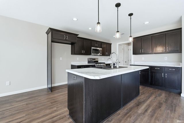 13407 Martingale Cove, Grabill, IN 46741