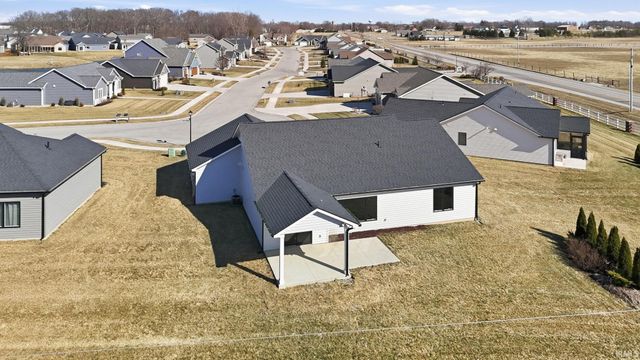 13407 Martingale Cove, Grabill, IN 46741