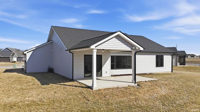13407 Martingale Cove, Grabill, IN 46741