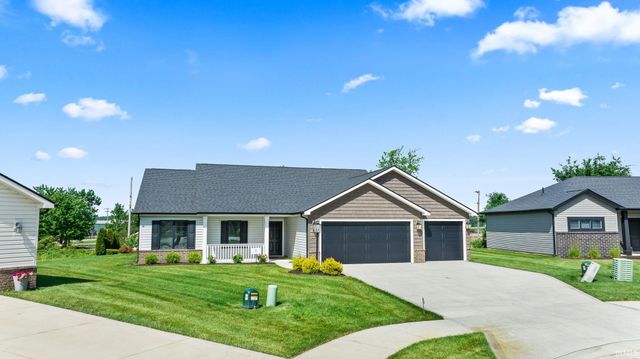 13407 Martingale Cove, Grabill, IN 46741