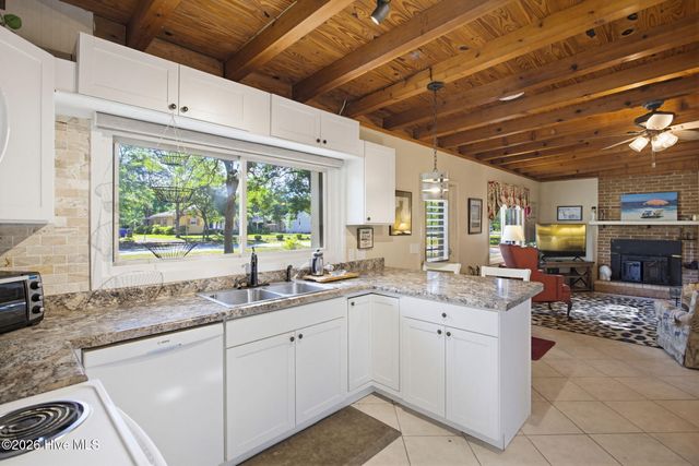 313 Mercer Street, Oak Island, NC 28465
