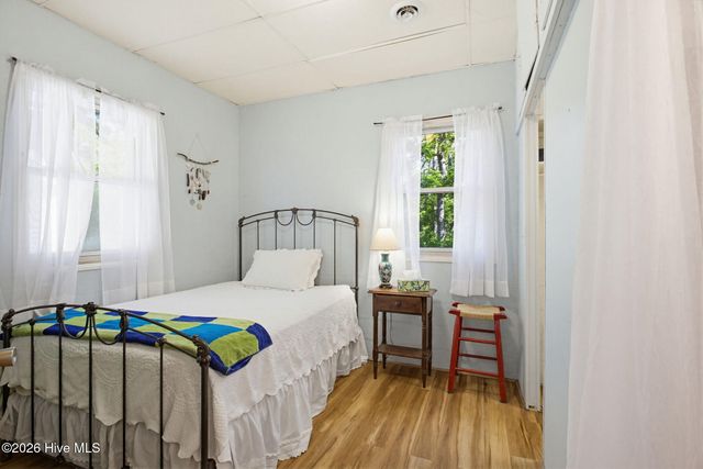 313 Mercer Street, Oak Island, NC 28465