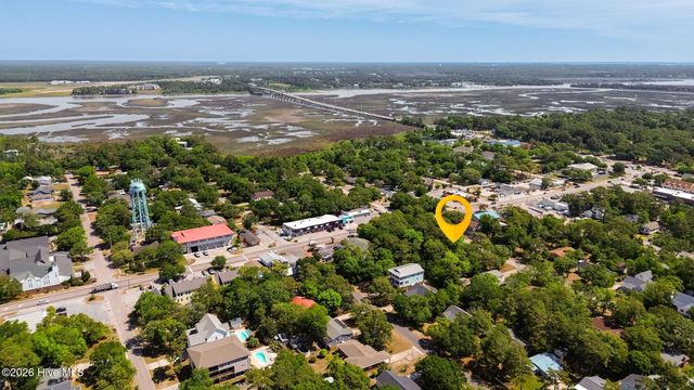 313 Mercer Street, Oak Island, NC 28465