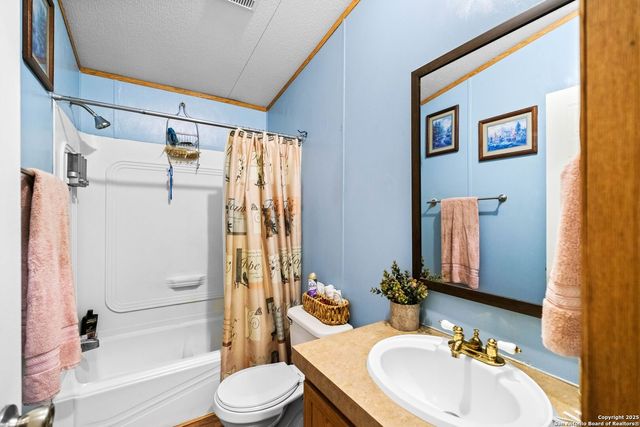 1148 Sequoia Trl, Canyon Lake, TX 78133