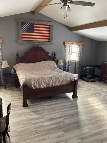 6606 Silver Lake Road, Cary, IL 60013