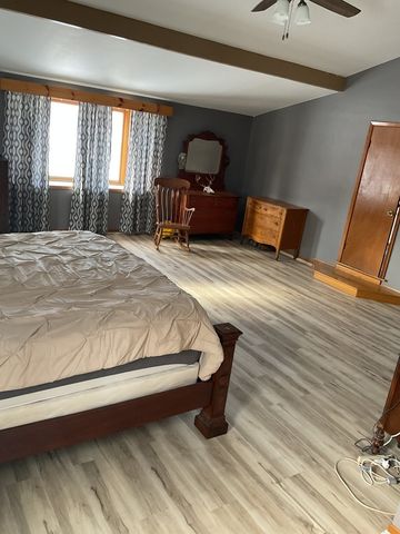 6606 Silver Lake Road, Cary, IL 60013