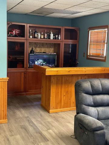 6606 Silver Lake Road, Cary, IL 60013