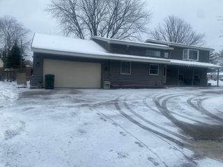 6606 Silver Lake Road, Cary, IL 60013