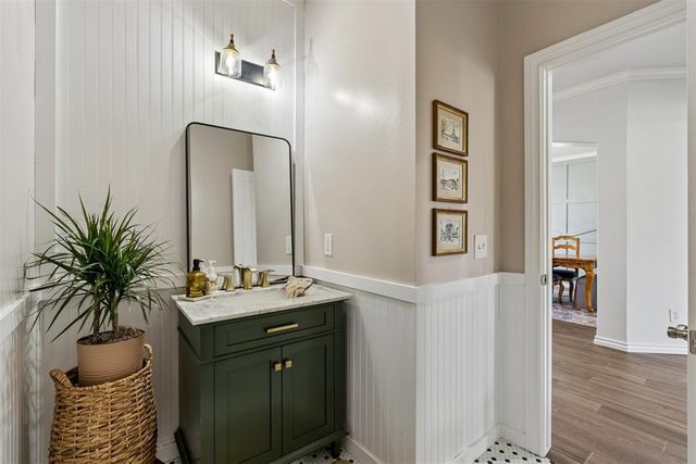 14708 Cottonwood Drive, Edmond, OK 73025