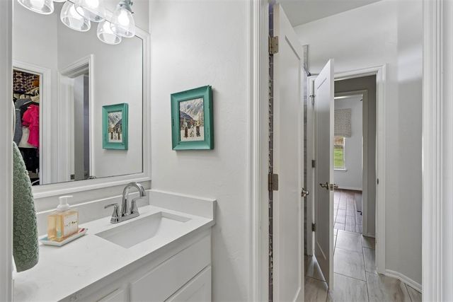 14708 Cottonwood Drive, Edmond, OK 73025