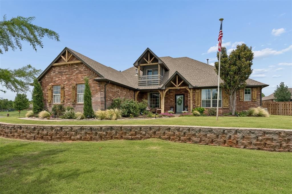 14708 Cottonwood Drive, Edmond, OK 73025