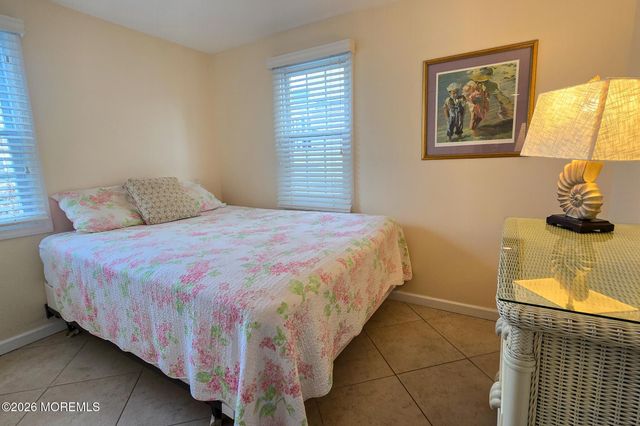 109 President Avenue, Lavallette, NJ 08735