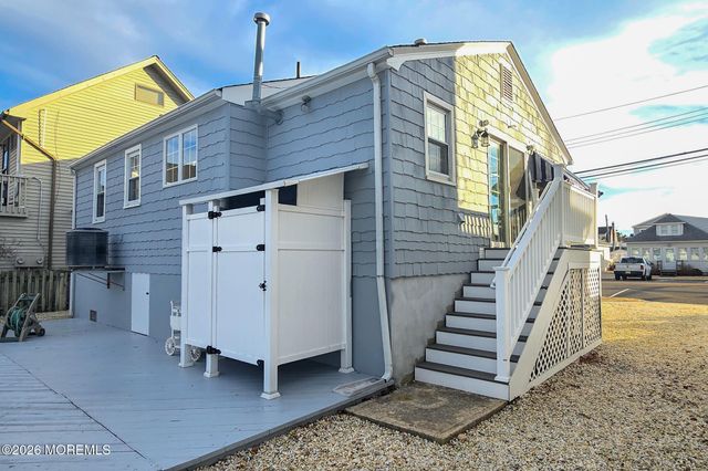 109 President Avenue, Lavallette, NJ 08735