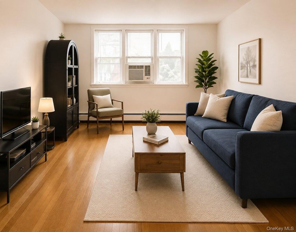 3420 Parsons Boulevard 6B, Flushing, NY 11354 — exterior