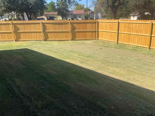 3016 Frankston Hwy, Tyler, TX 75701