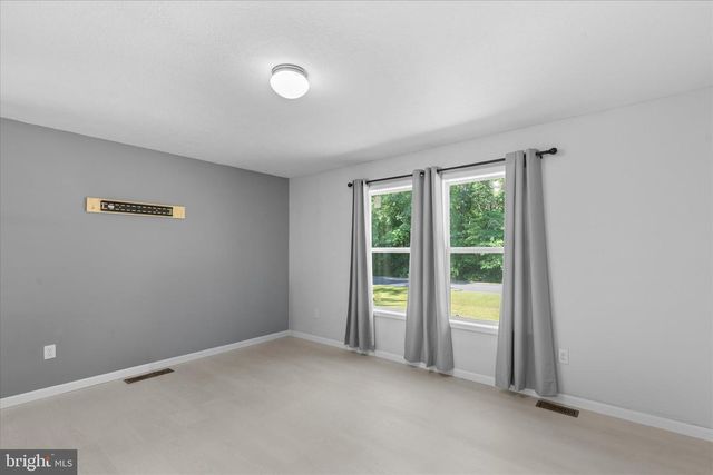 9249 CROPPER ISLAND RD, Newark, MD 21841