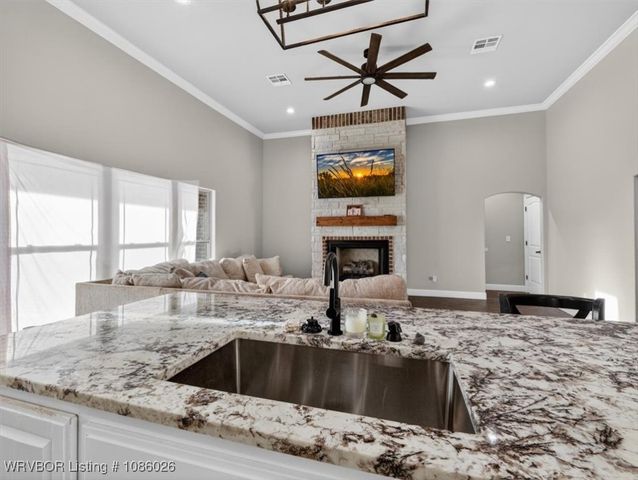 1104 Maple Lane, Stigler, OK 74462