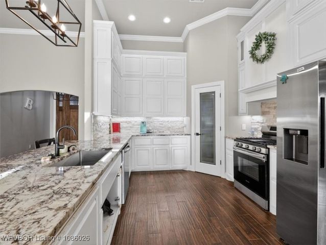 1104 Maple Lane, Stigler, OK 74462