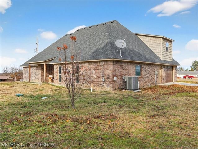 1104 Maple Lane, Stigler, OK 74462