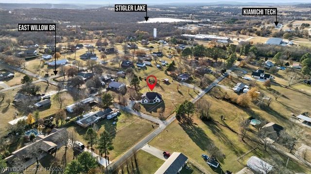 1104 Maple Lane, Stigler, OK 74462