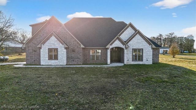 1104 Maple Lane, Stigler, OK 74462