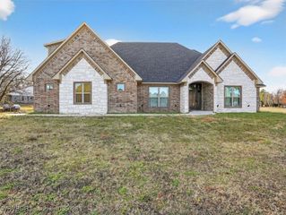 1104 Maple Lane, Stigler, OK 74462