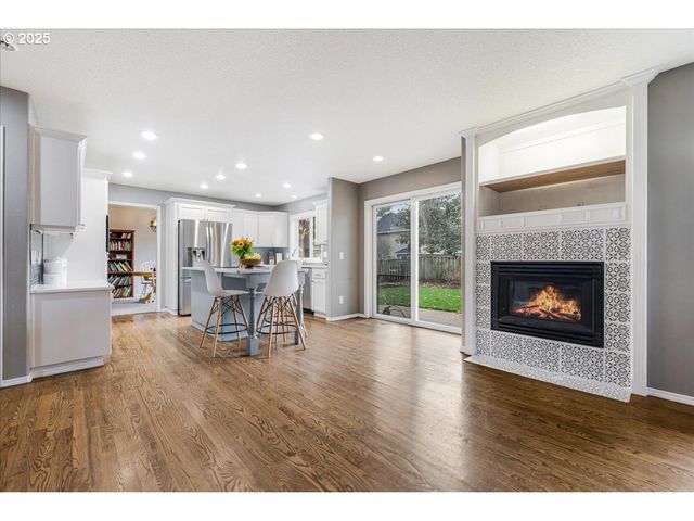 18058 Sw FITCH Dr, Sherwood, OR 97140