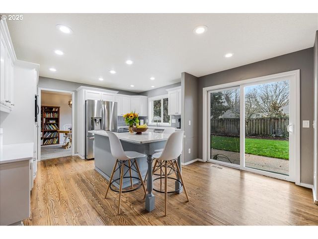 18058 Sw FITCH Dr, Sherwood, OR 97140