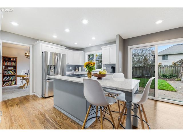 18058 Sw FITCH Dr, Sherwood, OR 97140