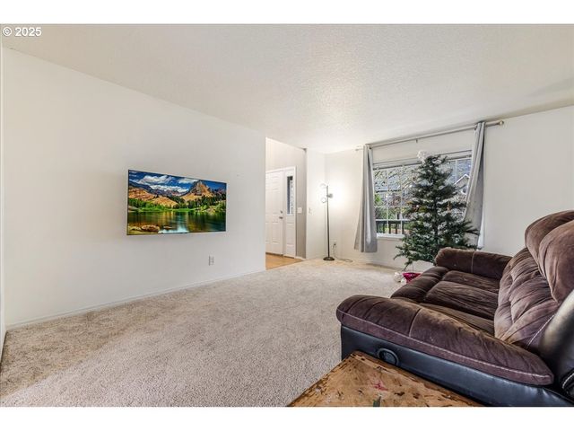 18058 Sw FITCH Dr, Sherwood, OR 97140