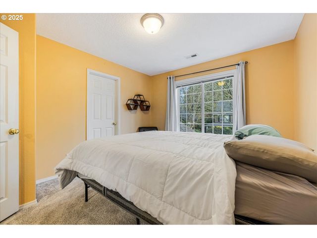 18058 Sw FITCH Dr, Sherwood, OR 97140