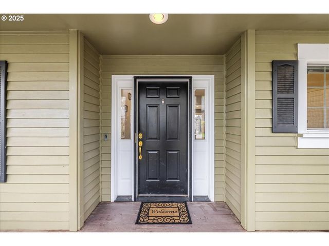 18058 Sw FITCH Dr, Sherwood, OR 97140